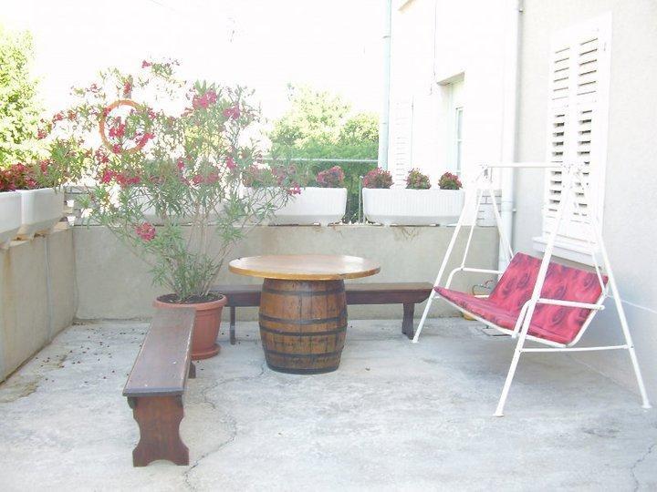 Guest House Darinka Draga Bašćanska Kültér fotó