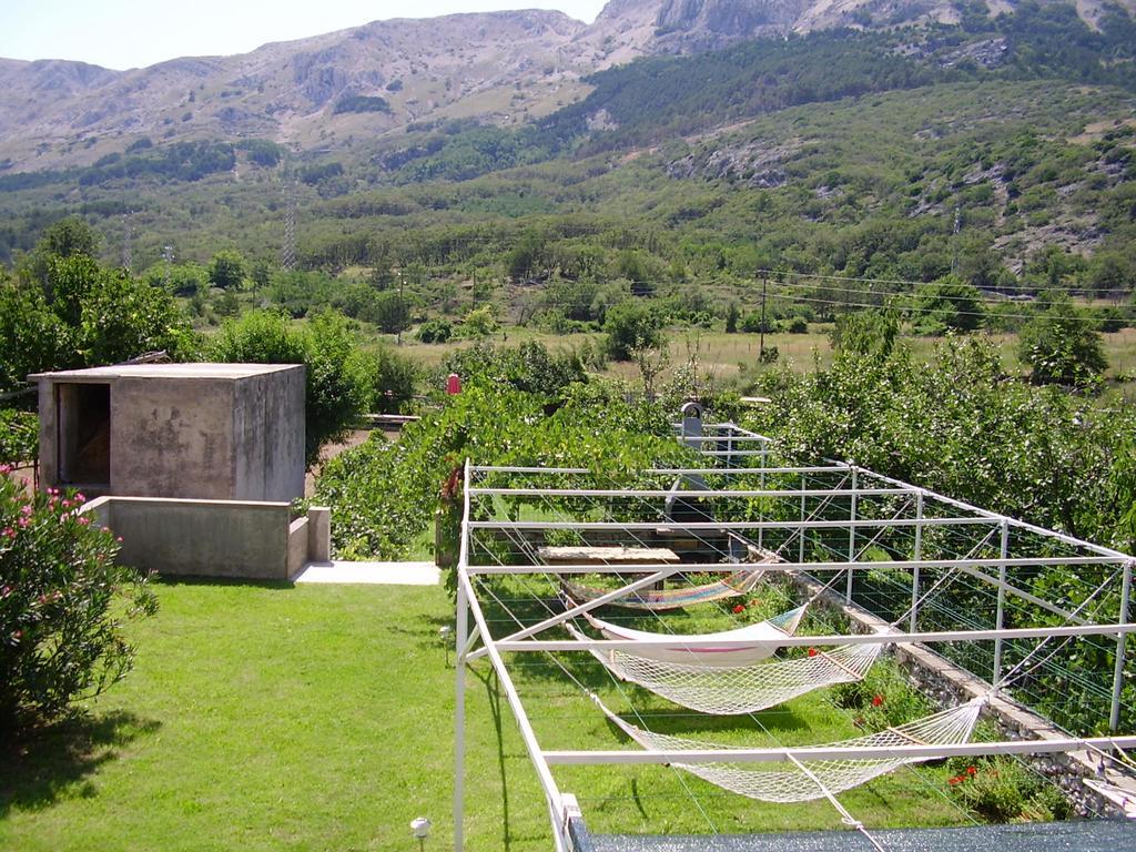Guest House Darinka Draga Bašćanska Kültér fotó